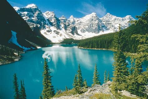 World Visits Cool Lake Louise In Albertacanada