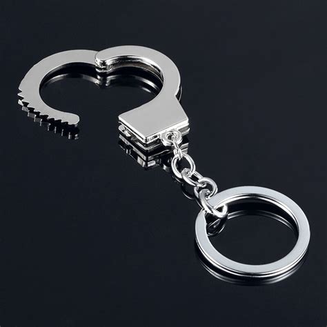 Metal Keychain Hot Sale Key Holder Simulation Handcuffs Model Car Key