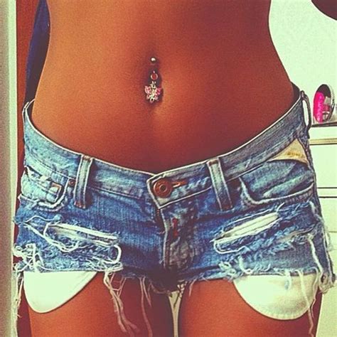 20 Awesome Belly Button Piercing Ideas That Are Cool Right Now Fashion Belly Button Piercing