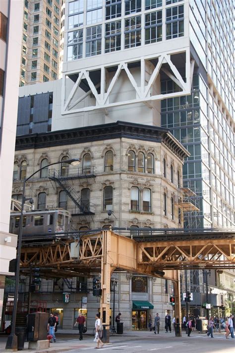 Key architecture studios in illinois, united states of america building. Possibly my favorite Chicago street tableau | Chicago ...