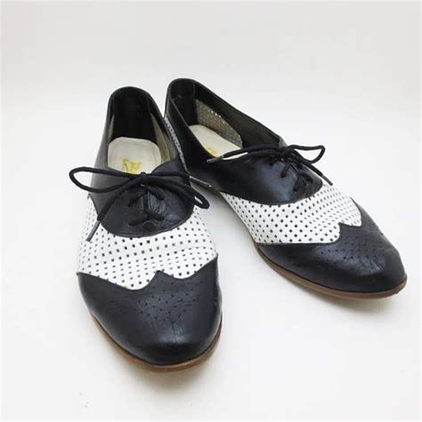 Vintage 80s Spectator Wing Tip Shoes Womens Flats Black White Etsy
