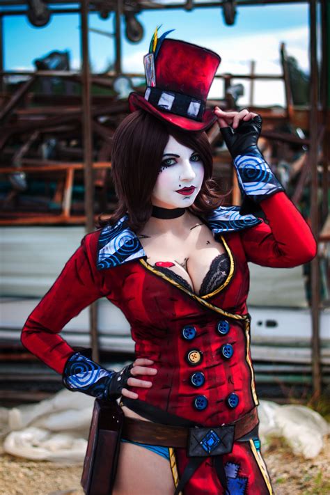 Mad Moxxi From Borderlands Cosplayer Submitter Andy Rae Cosplay Da Fb Photographer Zrb