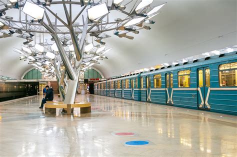 Les Plus Belles Stations De Métro à Moscou Tsar Voyages