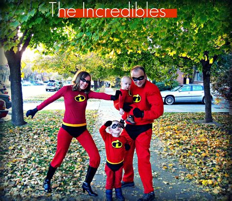 Last minute incredible diy holloween costume: Handmade Costumes: DIY Incredibles Costume Tutorial for the whole family! - Andrea's Notebook