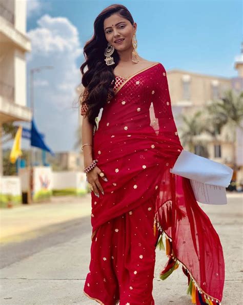 Heart of an artist , body of a dancer and soul of a traveller , i rubina dilaik ретвитнул(а) abira dhar. 88+ Rubina Dilaik Images HD - You will never miss this! ~ Live Cinema News