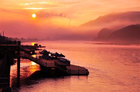Photo, Image & Picture of The Yalu River Sunset