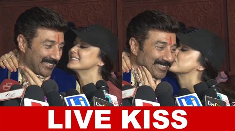 Preity Zinta Kisses Sunny Deolfront Of Media Youtube