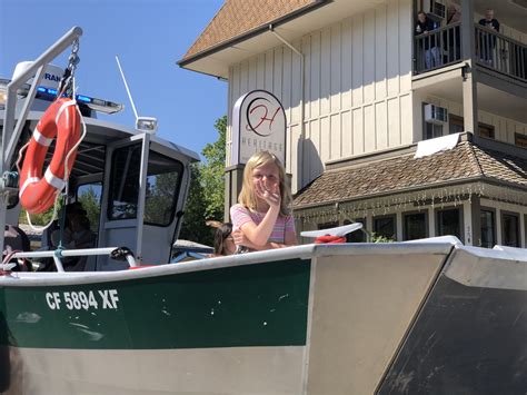 Beautiful Day Brings Big Crowd For Mother Lode Round-Up Parade
