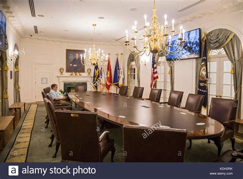 White House Cabinet Room Stock Photos And White House