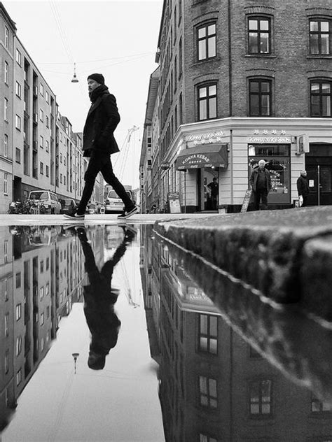 The City In Motion Urban B W Photograpy By Thomas Toft Street Photography Urban Photography