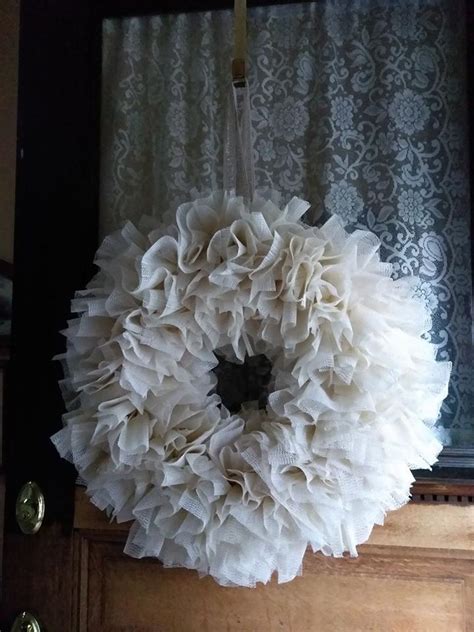 How to make a shelf liner wreath with Dollar tree supplies ...