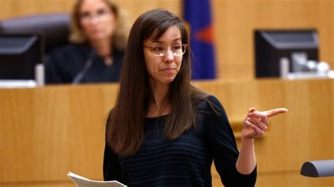 Jodi Arias Says She Can Contribute From Prison If She S Allowed To Live
