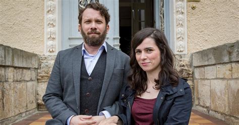 Christian ulmen (mit blick gen himmel in der mitte) und nora tschirner. Der 10. MDR-"Tatort" Weimar - Tatort - ARD | Das Erste