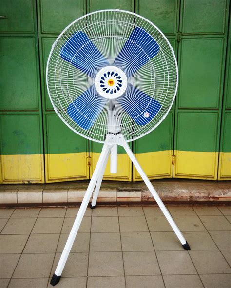 Waifoong Electric Trading Wf Blades Stand Fan C W Tripod Type Stand