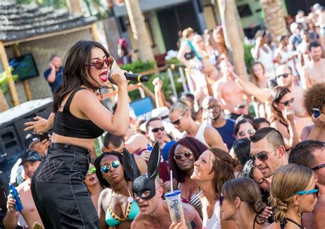 Charli Xcx Rehab Pool Party At The Hard Rock Hotel In Las Vegas 9202015 3 Lacelebsco