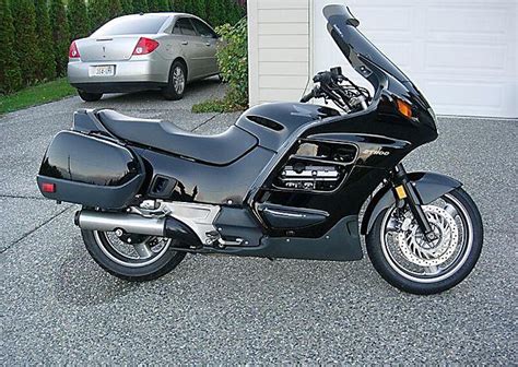 1991 Honda Motorcycle St1100