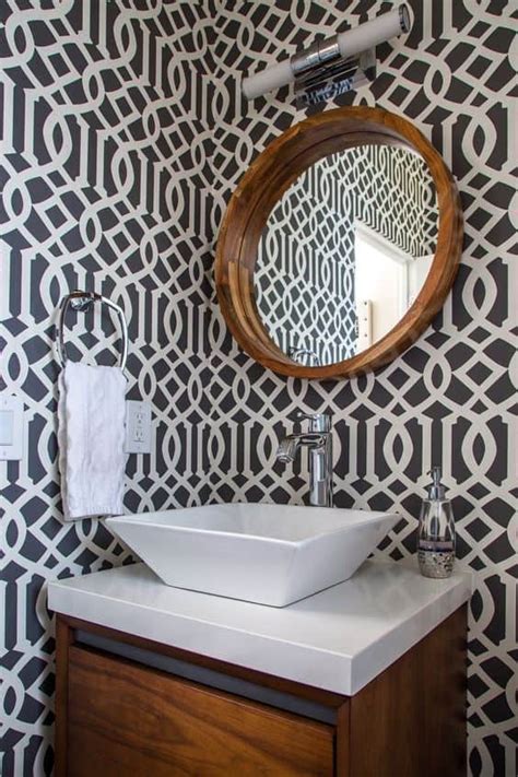 Powder bathroom ideas img src : 29 Fabulous Wallpaper Ideas to Try for Your Powder ...