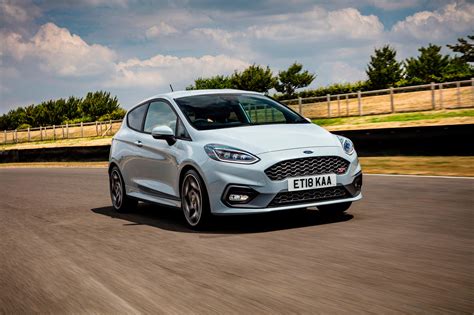 2019 Ford Fiesta St Review Trims Specs Price New Interior Features