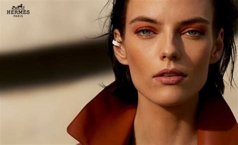 Hermès Beauty Le Regard makes UK duty free debut at World Duty Free