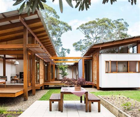 30 Desain Rumah Tropis Super Nyaman Desain Id
