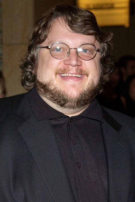 Полное имя — гильермо дель торо гомеc (guillermo del toro gomez). Guillermo Del Toro Still Thwarted in Quest to Film H.P ...
