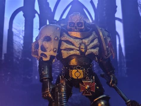 Mcfarlane Toys Warhammer 40k Black Templar Chaplain Warhammer