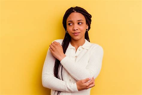 Premium Photo Young African American Woman Confused Feels Doubtful