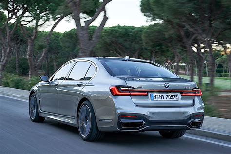 Check spelling or type a new query. 2020 BMW 7 Series Looks Huge in Extensive New Image ...