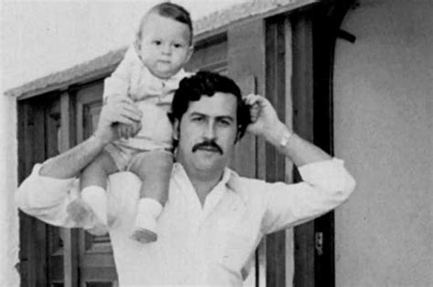 Interessante Facts Om Kokainkongen Pablo Escobar Whitecollar Dk