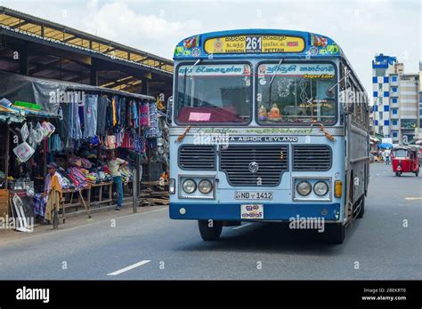 Colombo Sri Lanka Bus Station Hi Res Stock Photography And Images Alamy