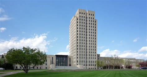North Dakota State Capitol Building Bismarck Visitor Information