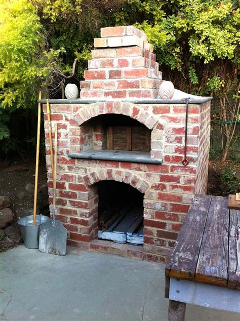 Build a personal size wood fired brick pizza oven with our mattone barile diy oven form. Saving money, Saving time, in building brick ovens.