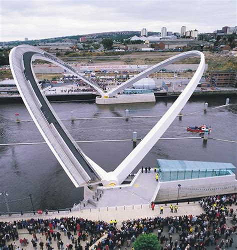 Gateshead Millennium Bridge Gig We Realize Dreams