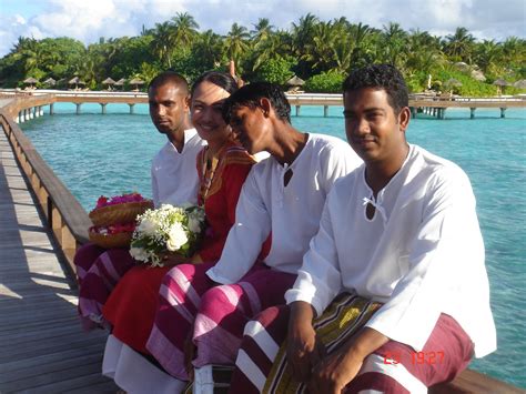 Life In Maldives Libas Dhivehi Traditional Maldivian Dress