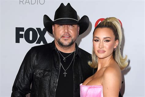who is jason aldean s wife brittany kerr the us sun