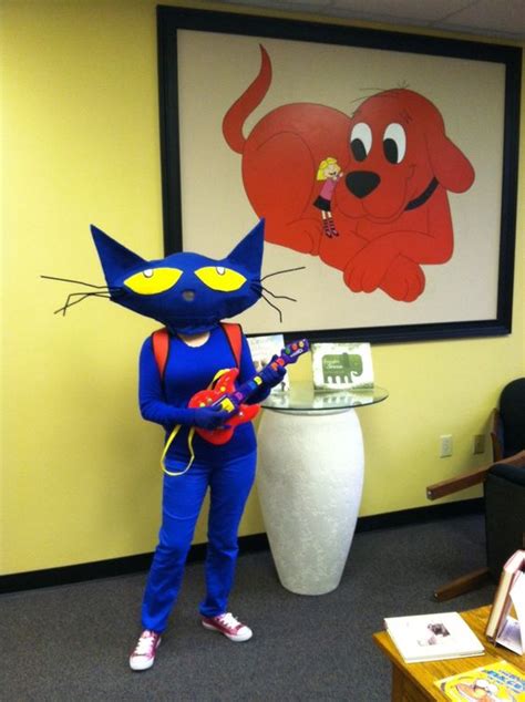 Scholastic Book Fair Employee Dressed As Pete The Cat From The Popular