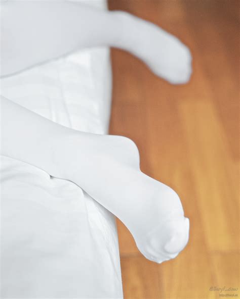 free images hand light girl white feet leg portrait finger foot clean nikon room