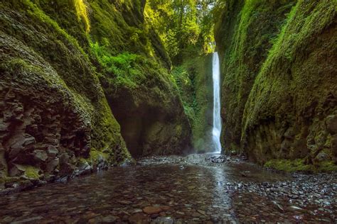 The Awesome Waterfall At The End Of Oneonta Gorge In Oregon Oc