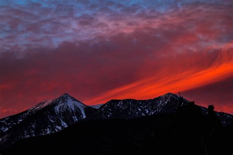 Red Sky Phenomenon Mountains Sunset Sky Hd Wallpaper Wallpaper Flare