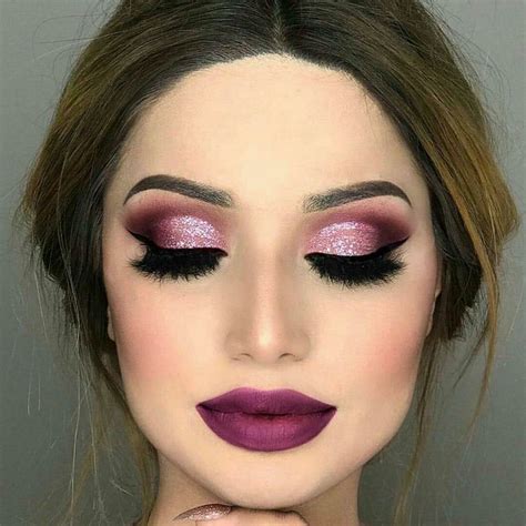 Foto Makeup Trucco Degli Occhi Rosa Trucco Degli Occhi Colorato