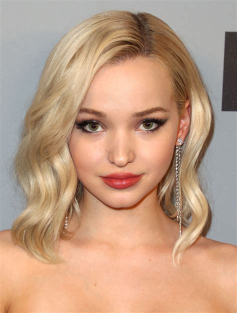 Dove Cameron Style Clothes Outfits And Fashion• Page 40 Of 51