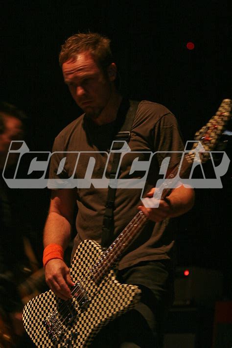Pearl Jam Iconicpix Music Archive