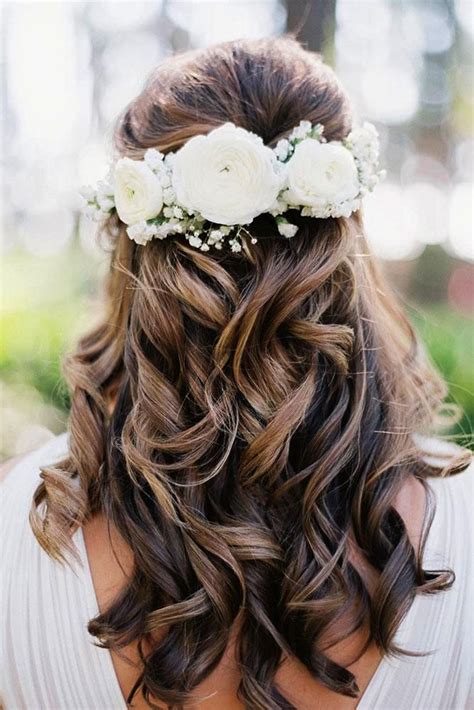 33 Fairytale Wedding Hairstyles With Flowers Wedding Hairstyles With