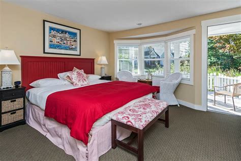 Top Rated Queen Deluxe Rooms In Rockport Maine 2019 597 5 Star Reviews