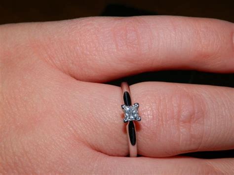 How big is 1 8 carat diamond. Ladies with less than 1/2 carat- Let's see your rings!