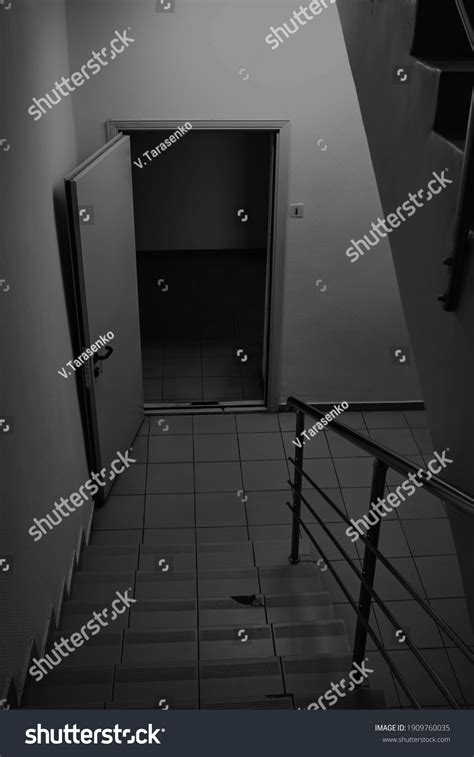 Door Scary Basement Downstairs Dark Stairs Stock Photo 1909760035