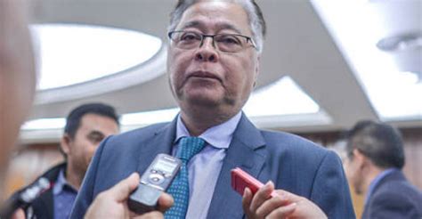 The high court order is set aside, said yaacob who sat with p ravintharan and darryl goon siew chye in a virtual court proceeding. Ismail Sabri's suit against Daily Express over turtle ...