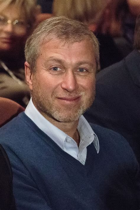 Der baupreis für das schiff wurde von medien auf rund 340 bis 400 millionen euro. Roman Abramowitsch: Vermögen des russischen Oligarchen 2021