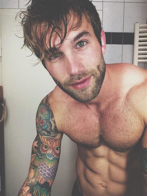Tattoos Guys Find Attractive Notorioustomo