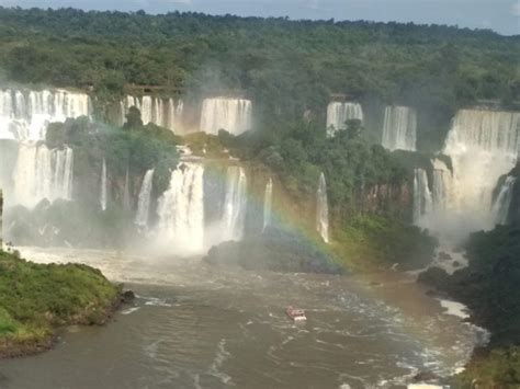 How To Visit Iguazu Falls Brazil And Iguazu Falls In Argentina